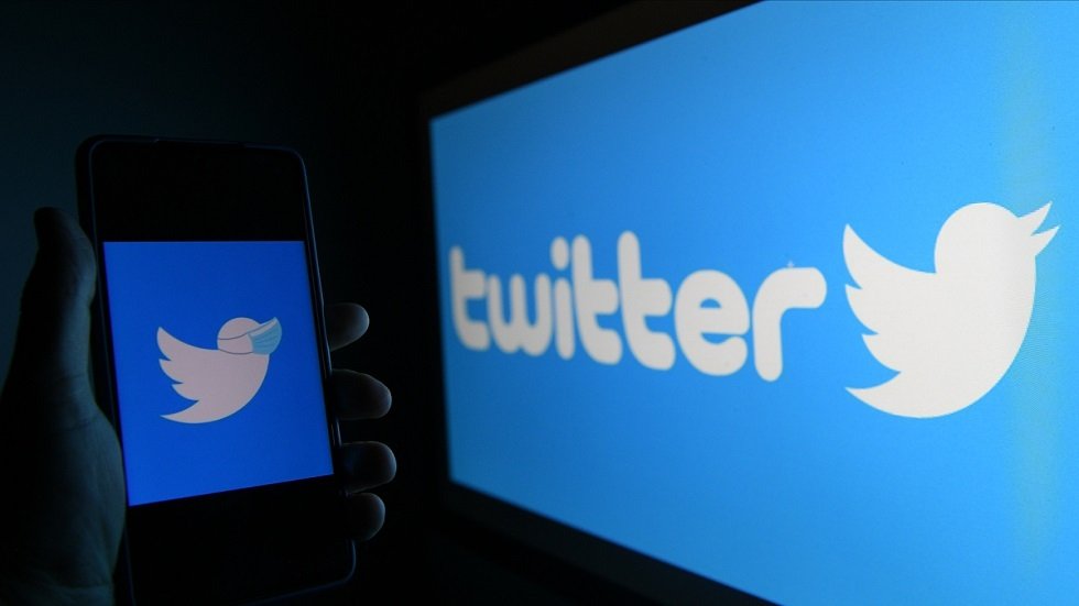 كيفية تثبيت تغريدة في تويتر عبر الويب والتطبيق